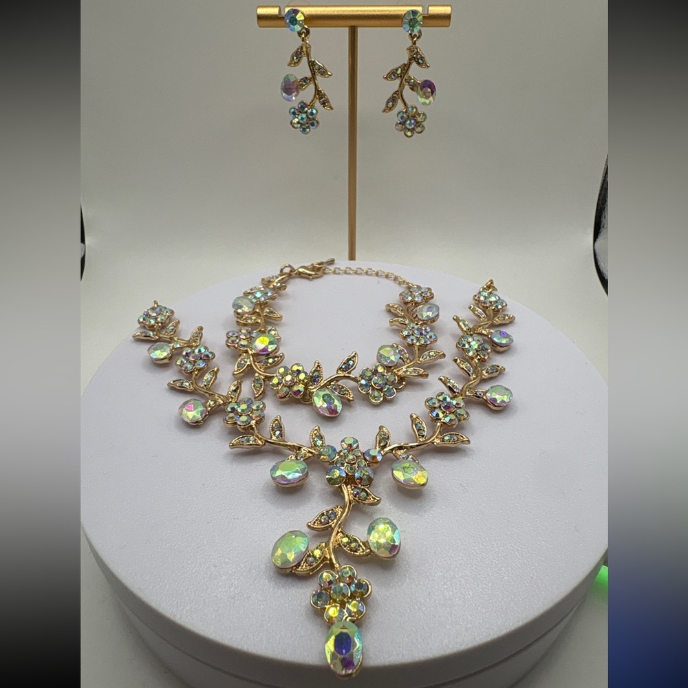 Aurora Borealis Floral Jewelry Set | Necklace, Bracelet, Earrings